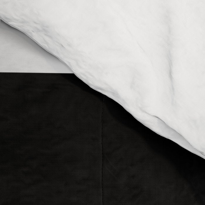 Black and White Horizontal Stripes Comforter Gallery Image 4