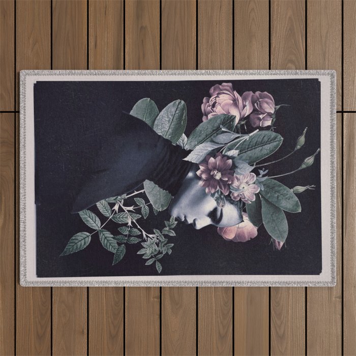 In Bloom 17 Outdoor Rug Gallery Image 1