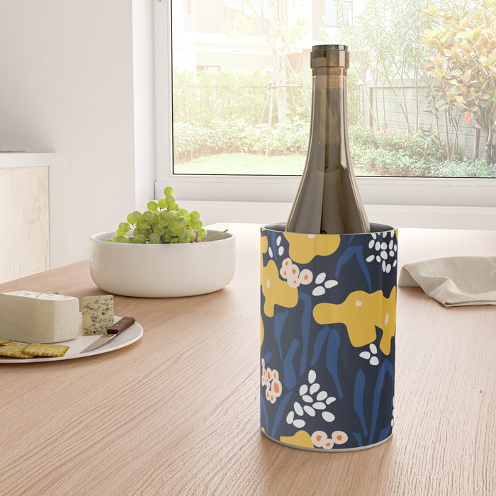 Popular floral pattern  - scandinavian style Wine Chiller Gallery Image 4