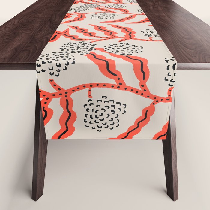 LA VILLE VINE CORAL Table Runner Gallery Image 1