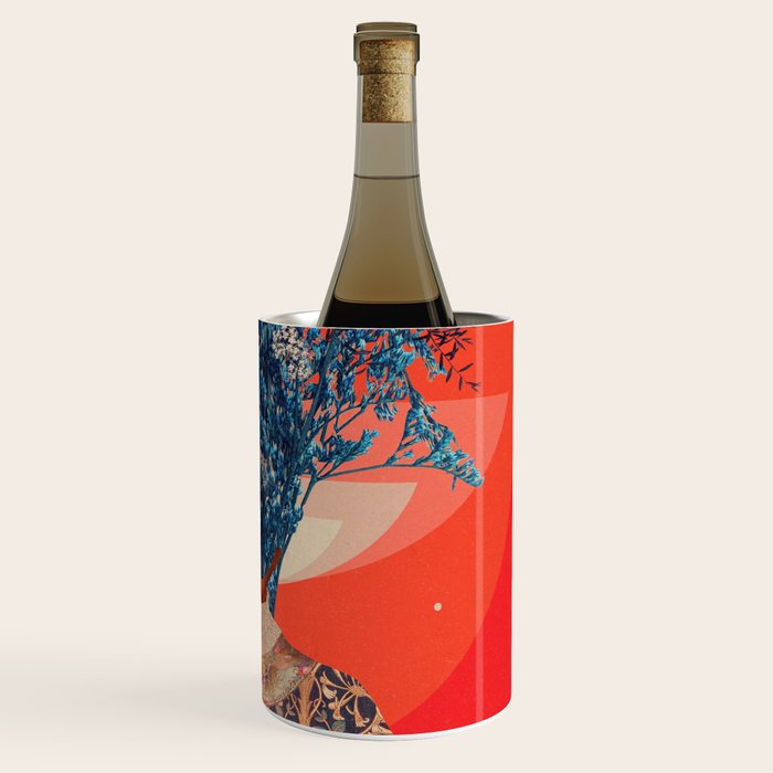 Her Veiled Smiles Wine Chiller Gallery Image 3