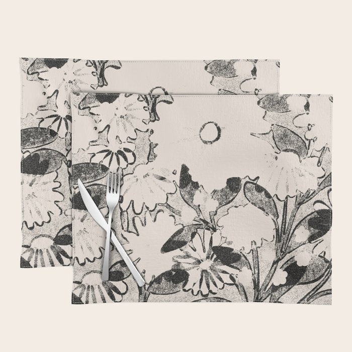 black and white garden Placemat Gallery Image 1