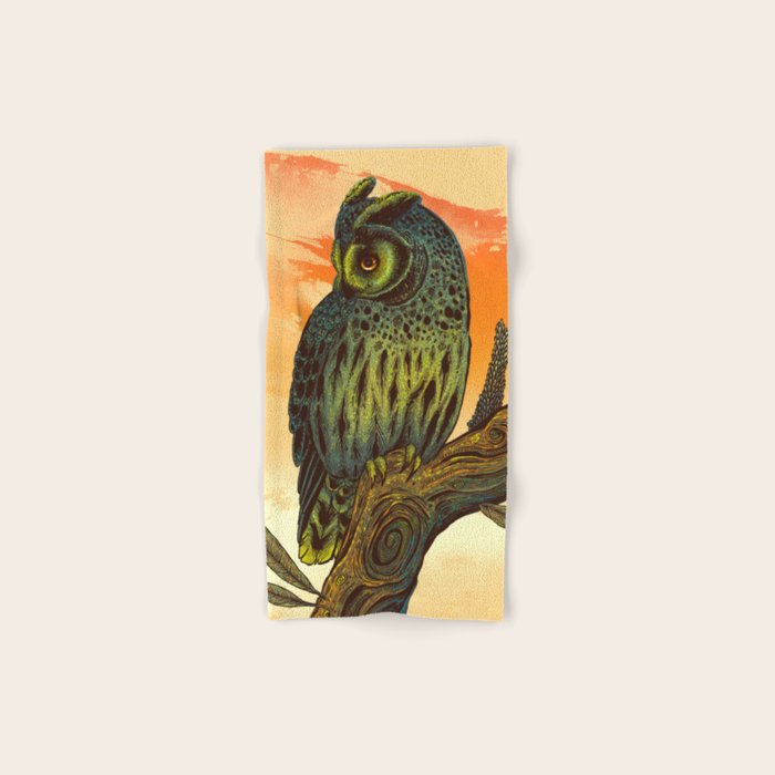 Dusk Owl Bath Towel Gallery Image 1