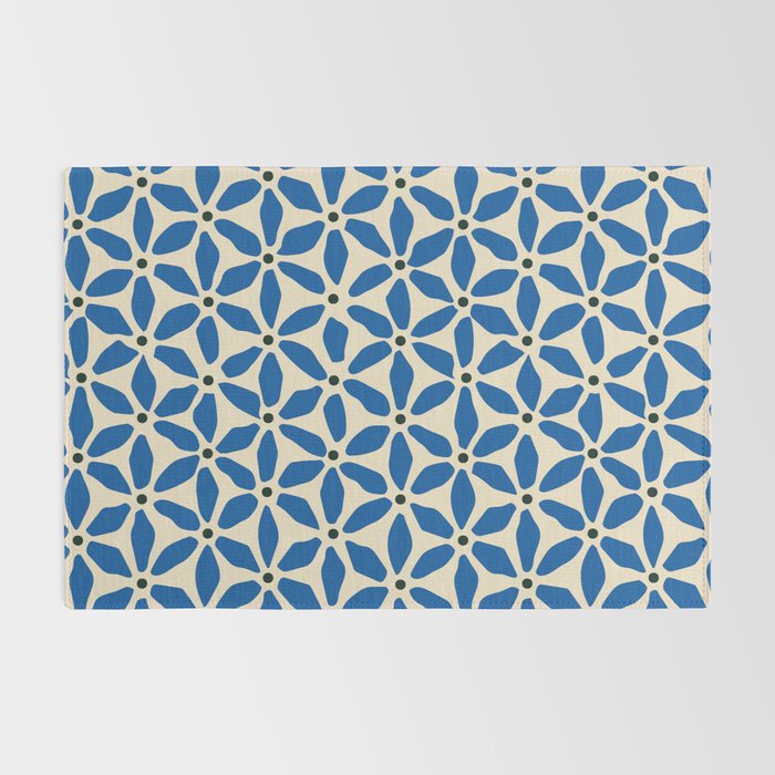 Blue flower pattern Rug Gallery Image 2