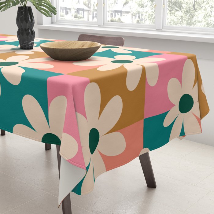 Daisy checkered - colors  Tablecloth Gallery Image 3