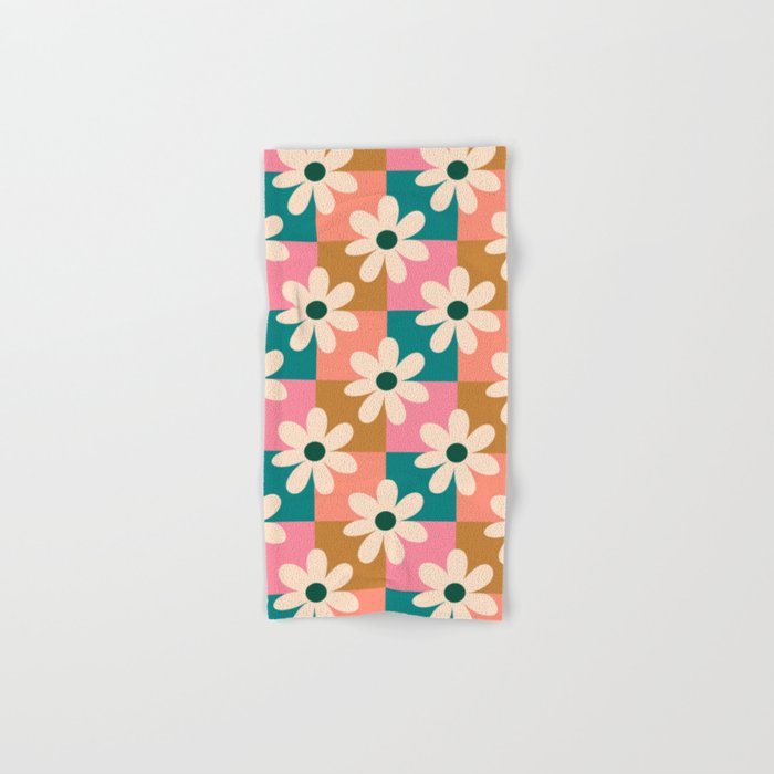 Daisy checkered - colors  Bath Towel Gallery Image 1