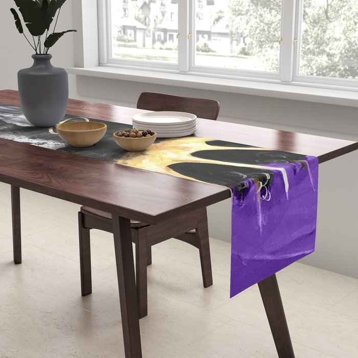 Naturally Queen VI PURPLE Table Runner Gallery Image 2