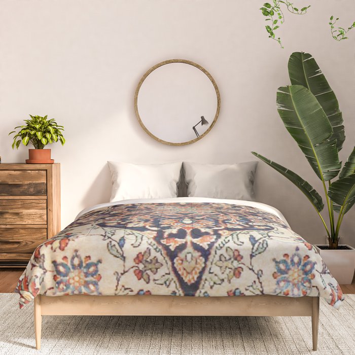 Antique Tabriz Rug Print With Abrashed Field Comforter Gallery Image 3