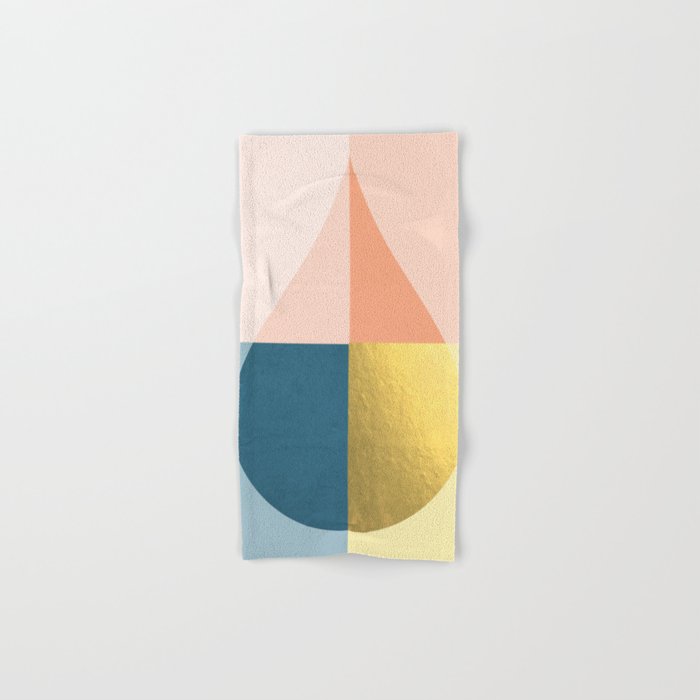 Geometric raindrop Bath Towel Gallery Image 1
