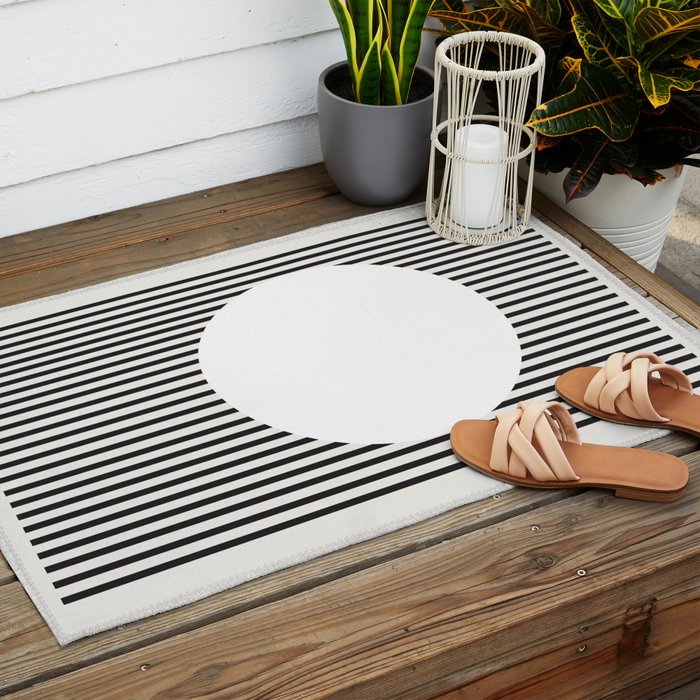 Vintage Pattern Outdoor Rug Gallery Image 2