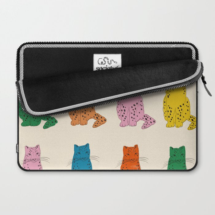 Snow Leopard in Color Laptop Sleeve Gallery Image 2