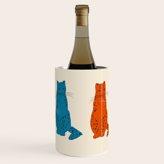 Snow Leopard in Color Wine Chiller Gallery Image 1