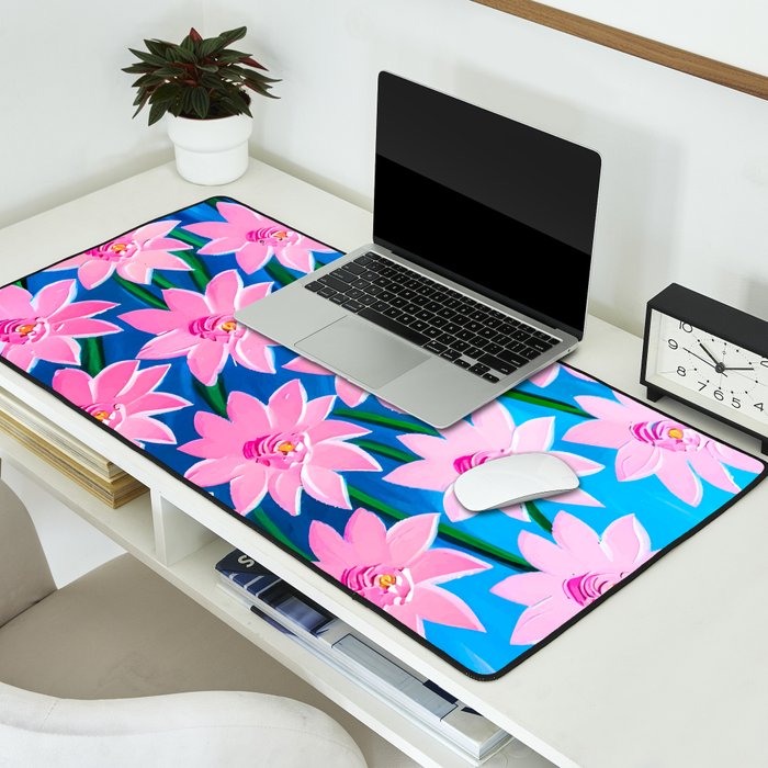 Osaka: Flower Market 03 Desk Mat Gallery Image 2