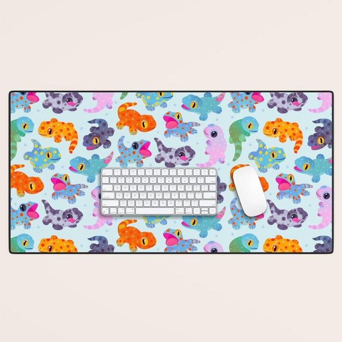 Tokay gecko - bright Desk Mat Gallery Image 1