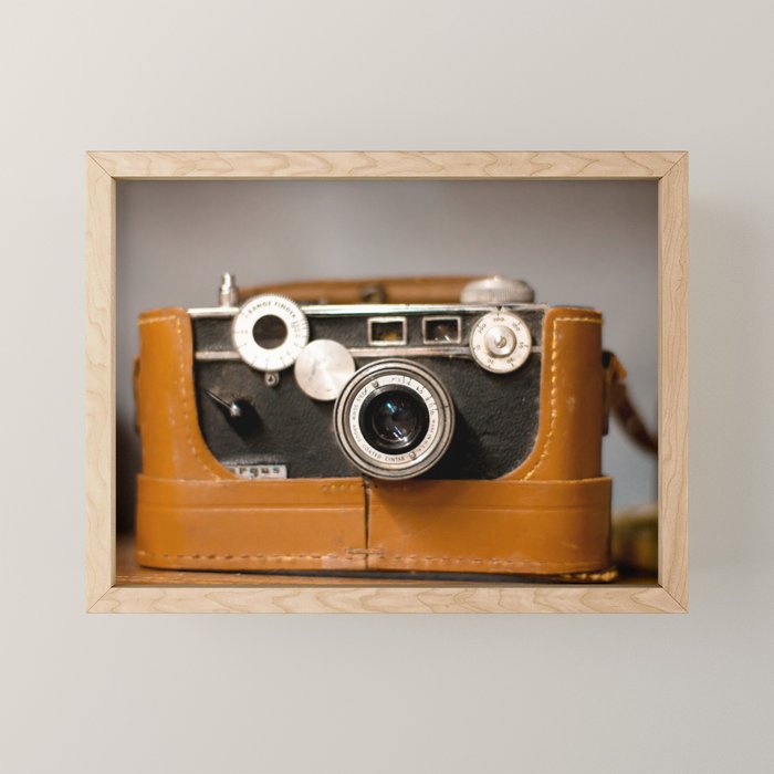 Vintage Argus Mini Art Print Gallery Image 1