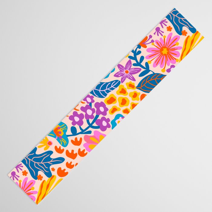 Luck II Table Runner Gallery Image 3