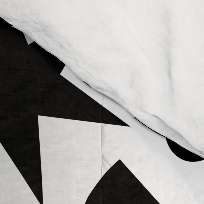 Abstract black and white organic shape pattern Comforter Gallery Image 4