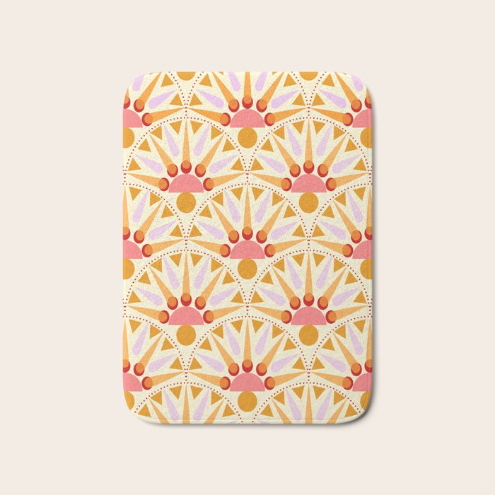Stareburst Scallop Bath Mat Gallery Image 1
