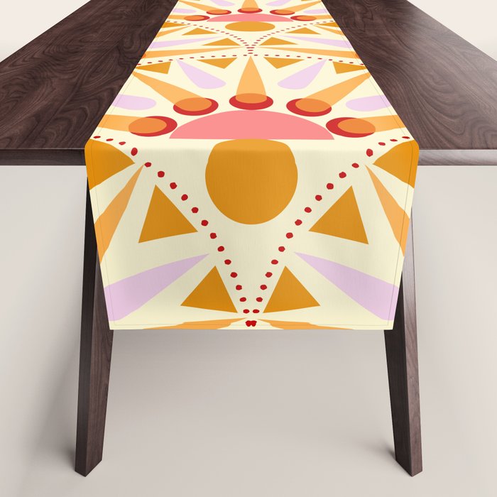 Stareburst Scallop Table Runner Gallery Image 1