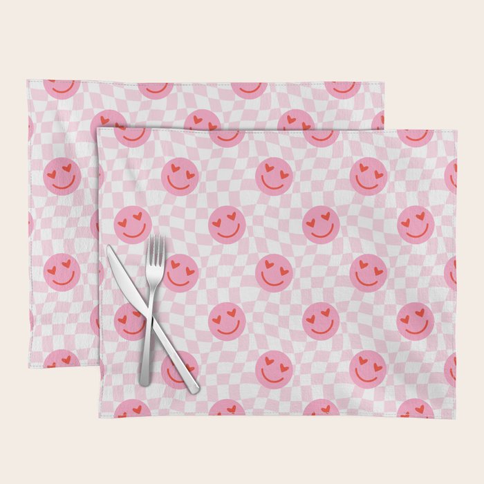 Romantic heart eye face checkered pattern Placemat Gallery Image 1