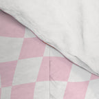 Romantic heart eye face checkered pattern Comforter Gallery Image 4