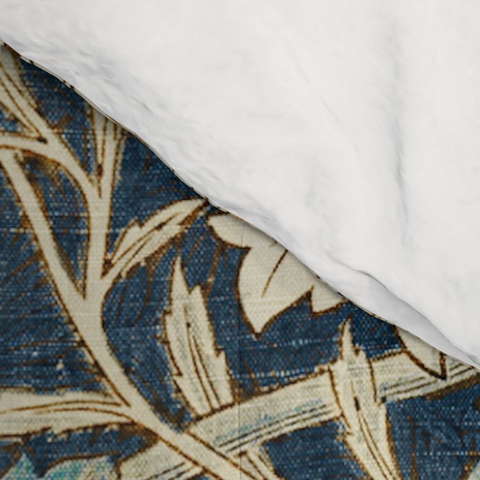 William Morris Vintage Honeysuckle 1876 Indigo Blue Antique Floral  Comforter Gallery Image 4