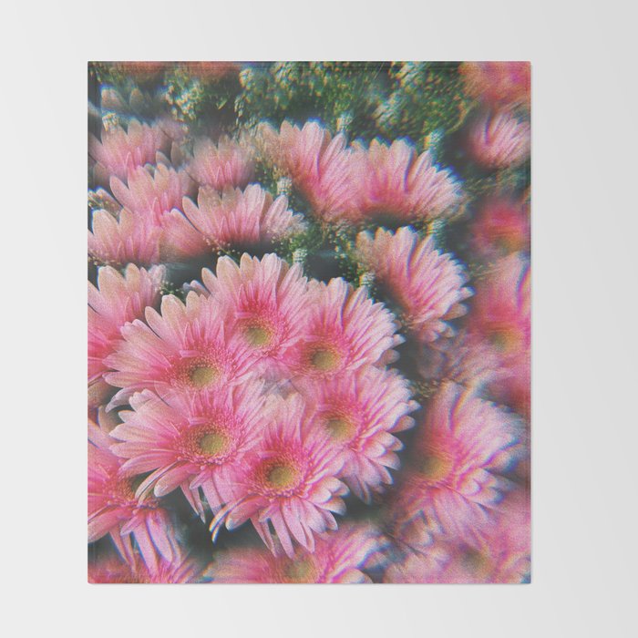 Lindsey Throw Blanket Gallery Image 2