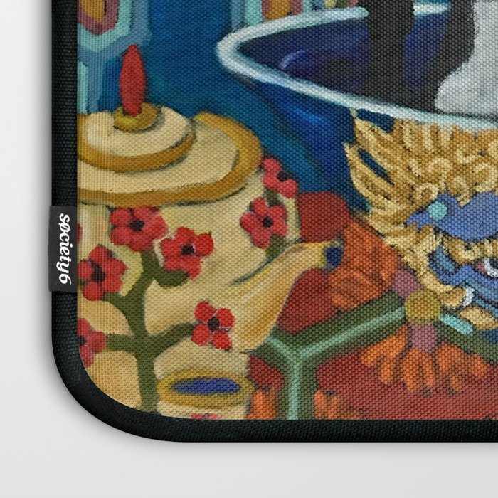 Beckoning Cat Laptop Sleeve Gallery Image 3