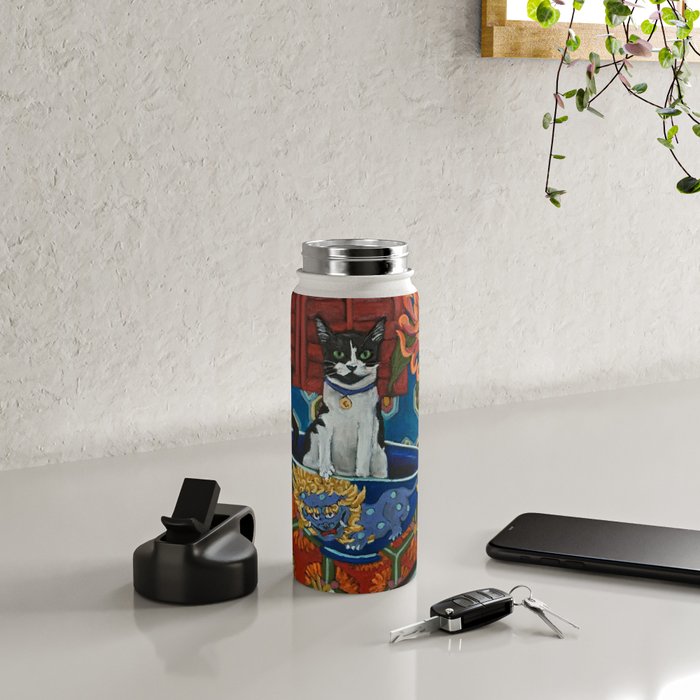 Beckoning Cat Water Bottle Gallery Image 4