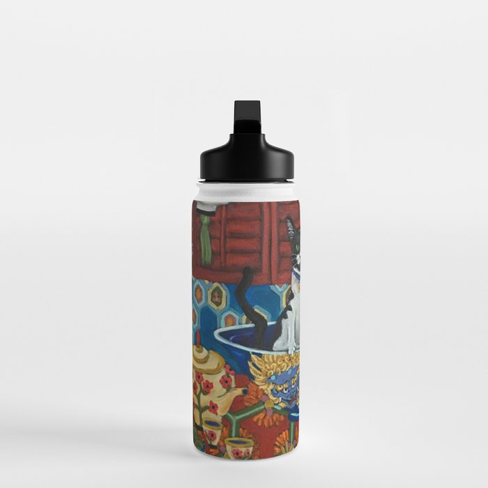 Beckoning Cat Water Bottle Gallery Image 3