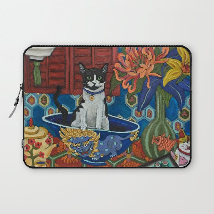 Beckoning Cat Laptop Sleeve Gallery Image 1