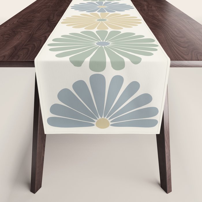 Retro Summer Daisies II Table Runner Gallery Image 1