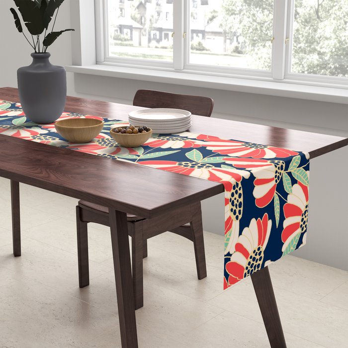 Botany pattern Table Runner Gallery Image 2