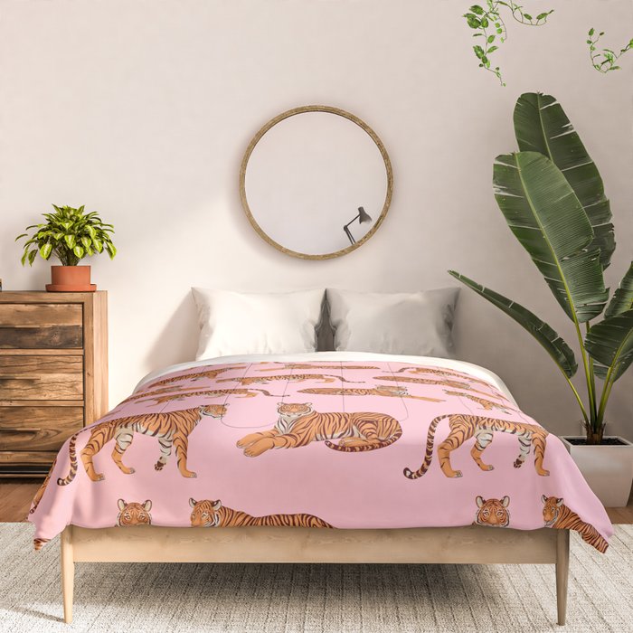 Tigers - Pink Comforter Gallery Image 3