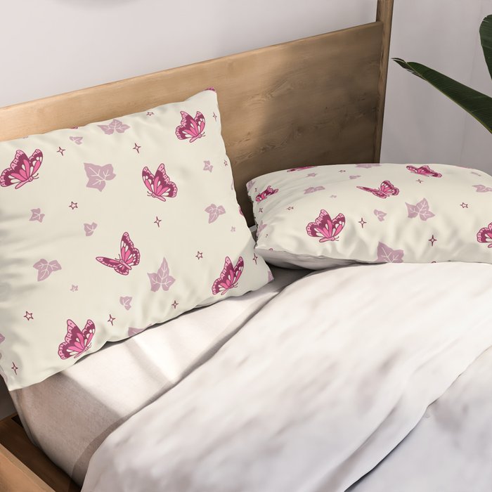 Red Ivy Pillow Sham Gallery Image 2
