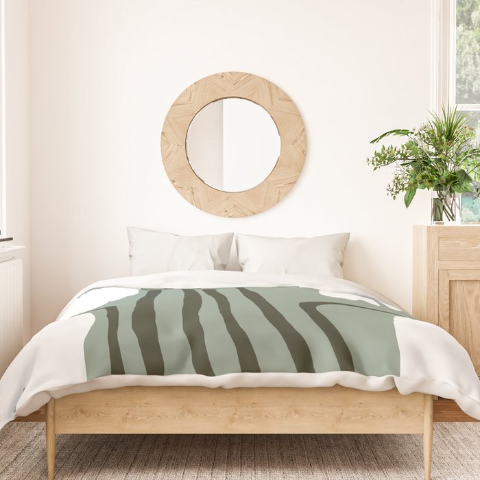Dropping Tulip Duvet Cover Gallery Image 3