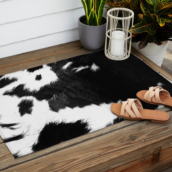 Rustic Cowhide Outdoor Rug Gallery Image 2