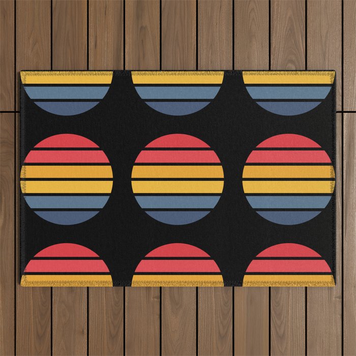 Retro Stripes Circle - Enko Outdoor Rug Gallery Image 1