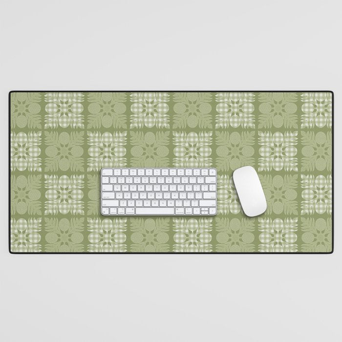 Ulu Sage Palaka Quilt Desk Mat Gallery Image 1
