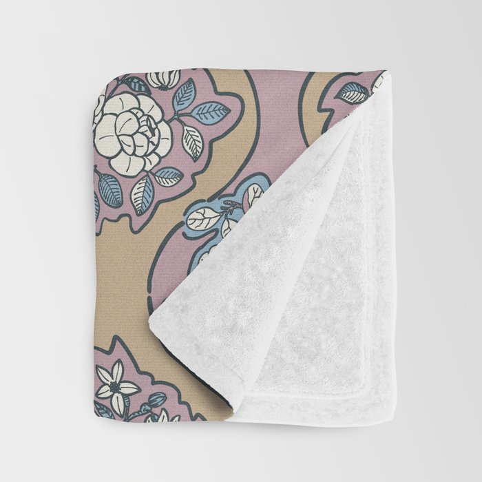 Antique Floral Beauty Throw Blanket Gallery Image 3