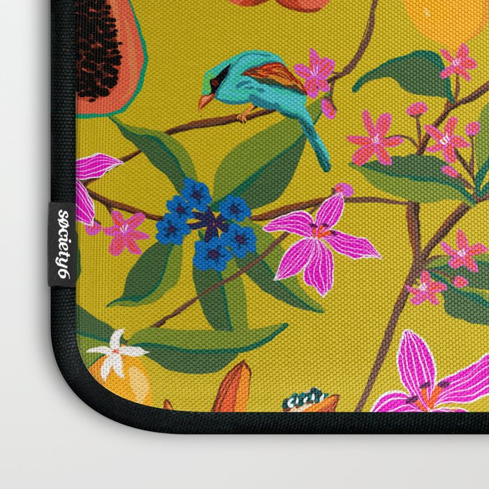 Exotic jungles pattern  Laptop Sleeve Gallery Image 3