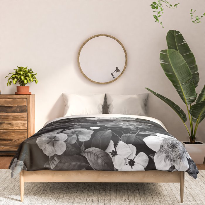 Black and White Garden Comforter Gallery Image 3