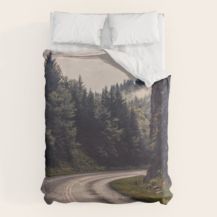 Smoky Mountain National Park -  Road Trip Adventure Duvet Cover Gallery Image 1