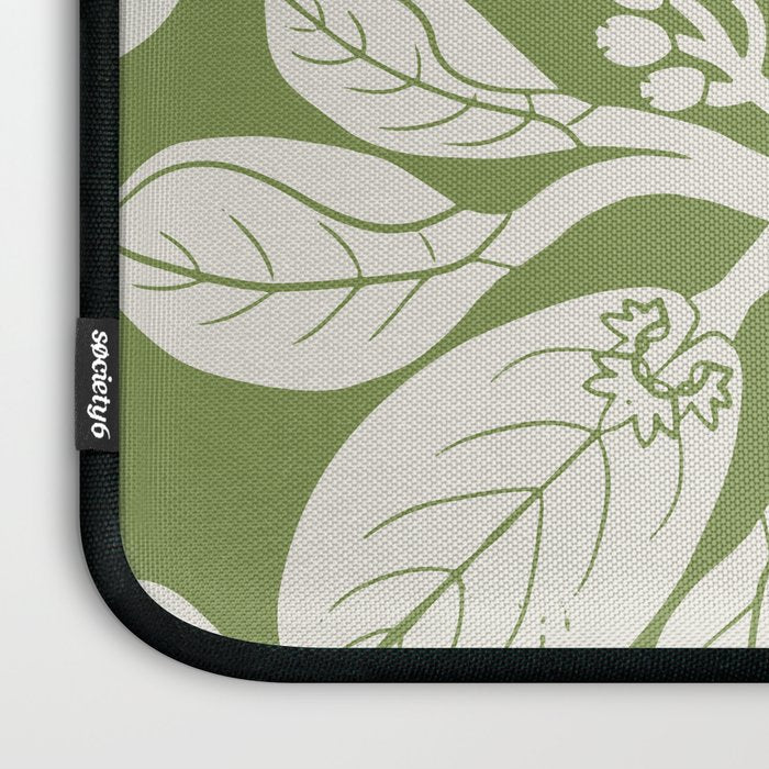 Naupaka Hawaiian quilt pattern in sage and beige Laptop Sleeve Gallery Image 3