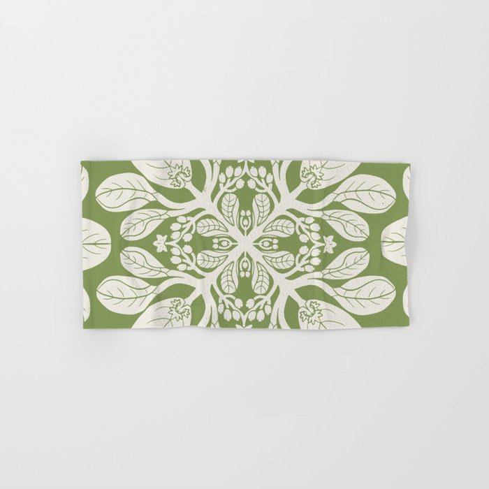 Naupaka Hawaiian quilt pattern in sage and beige Bath Towel Gallery Image 1