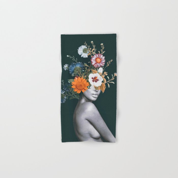 Floral beauty 20 Bath Towel Gallery Image 1