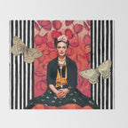 Frida enamorada Throw Blanket Gallery Image 2