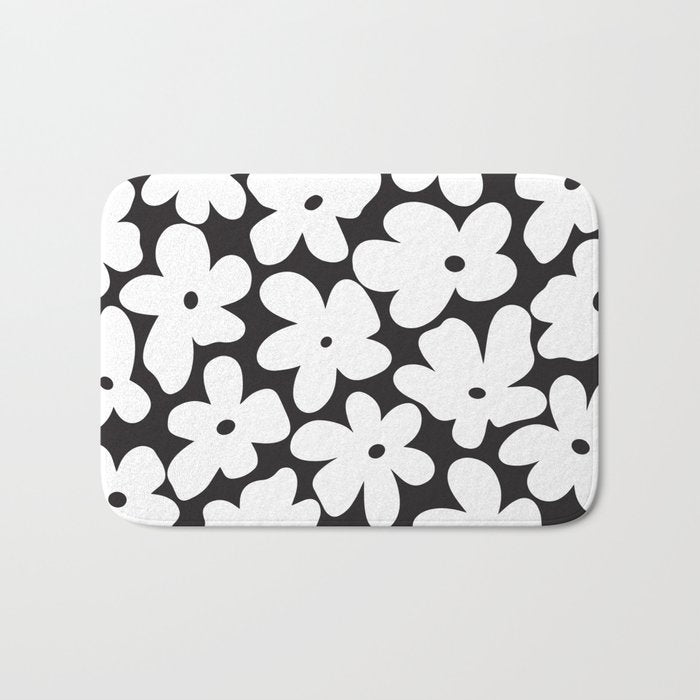 Black & White Flower - 70's White Daisies Bath Mat Gallery Image 1
