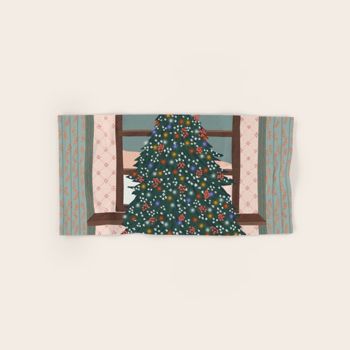 Christmas Tree Bath Towel Gallery Image 1