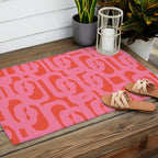 Contemporary Abstract Loop Pattern in Pink and Orange Red Outdoor Rug Gallery Image 2